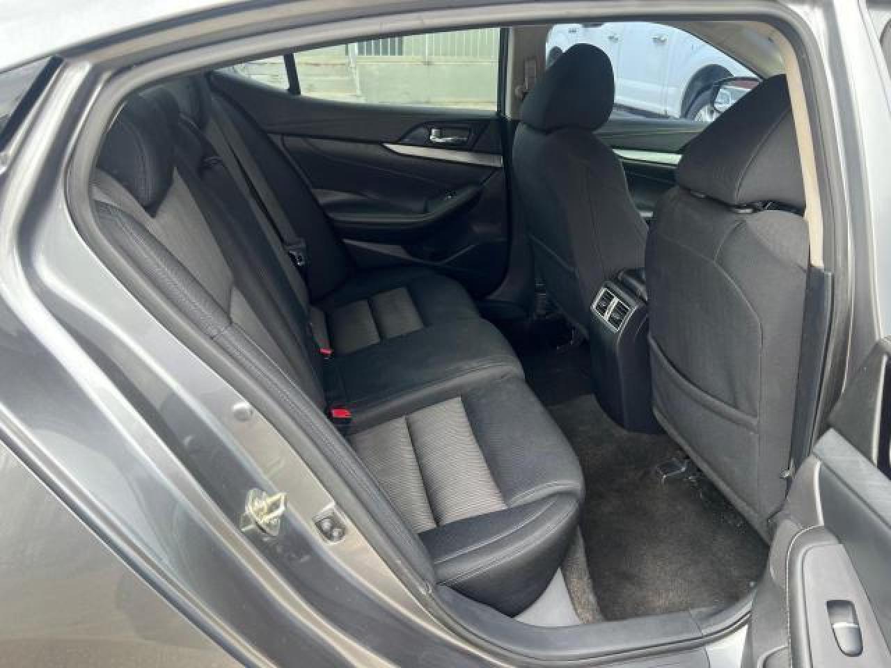 1N4AA6AP7GC393090 2016 Nissan Maxima 3.5S