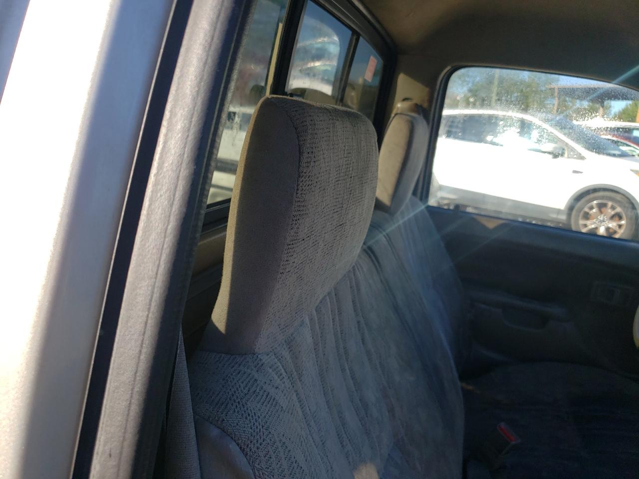 5TENL42N02Z085115 2002 Toyota Tacoma