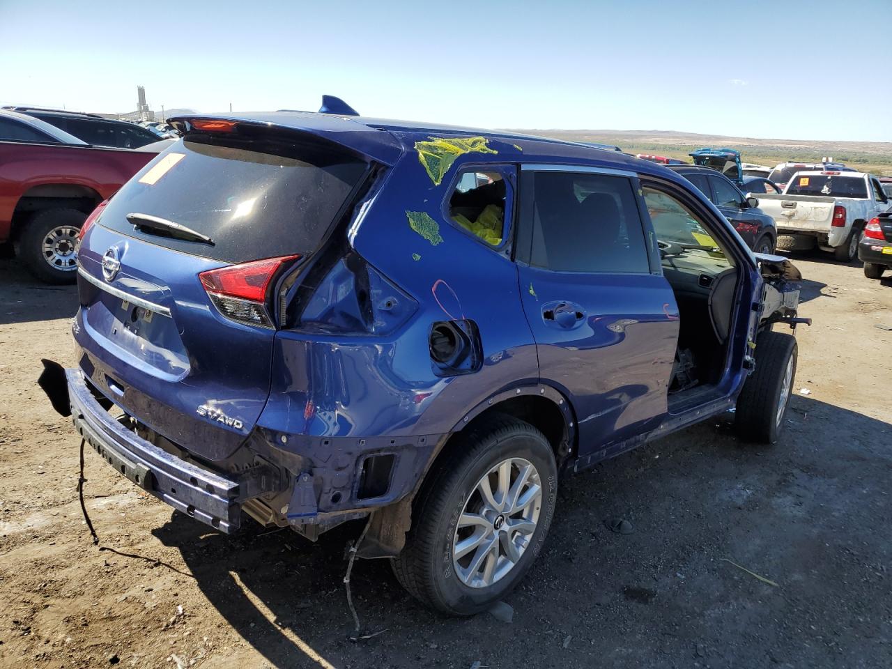 KNMAT2MVXJP515481 2018 Nissan Rogue S KNMAT2MVXJP515481 2018 Nissan Rogue S