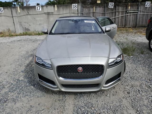 SAJBE4BV2HCY28427 Jaguar Xf Prestige