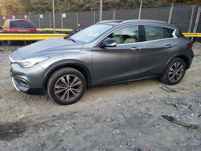 2017 INFINITI QX30 Base