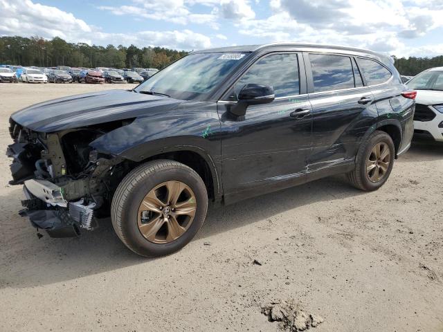 2023 Toyota Highlander Hybrid 