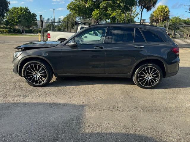 W1N0G8DB2NV329226 Mercedes-Benz GLC 300