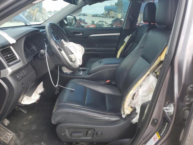 VIN 5TDKZRFH0KS560231 2019 Toyota Highlander, SE no.7