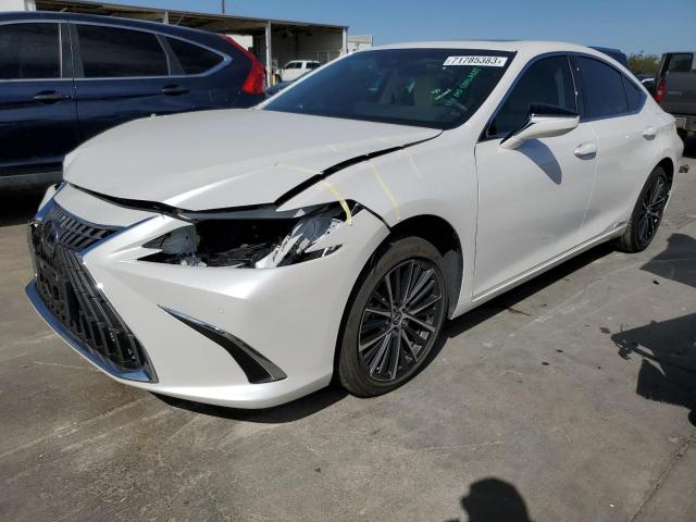 2022 Lexus ES 300h 