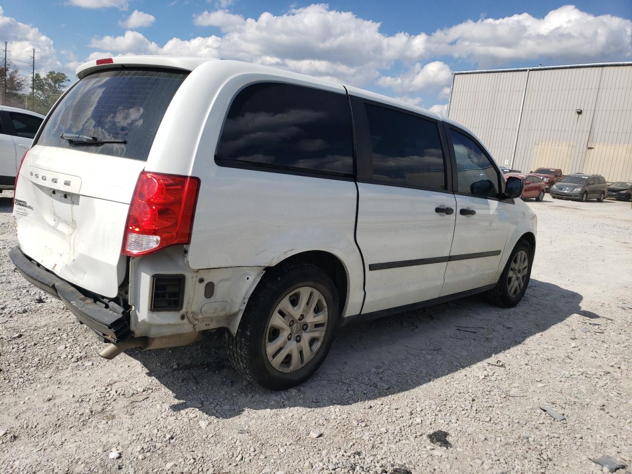 2C4RDGBG4FR687545 2015 Dodge Grand Caravan Se