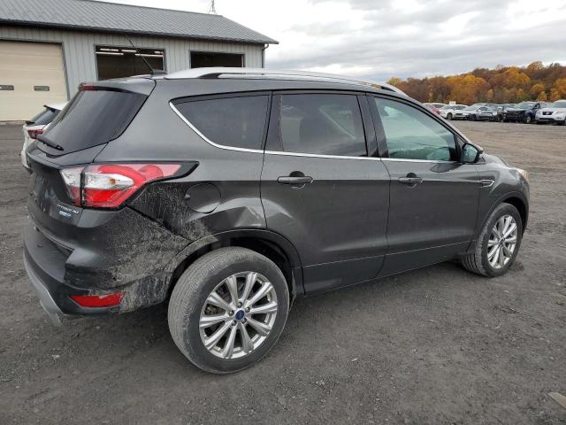 1FMCU9J98HUD63813 Ford Escape Titanium