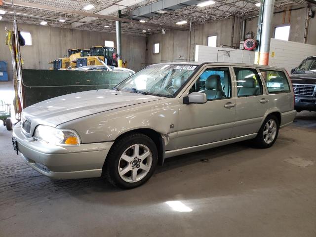 2000 Volvo V70 Base