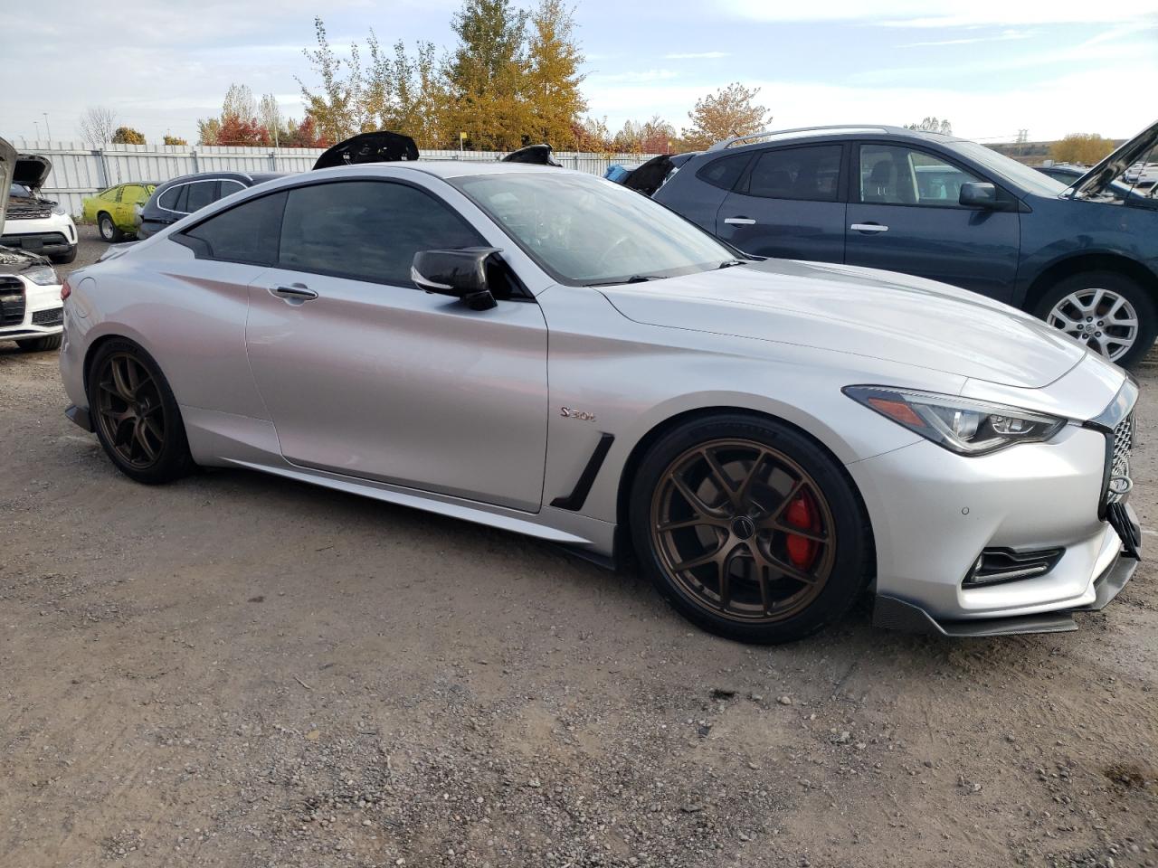 JN1FV7EL5HM702409 2017 Infiniti Q60 Red Sport 400