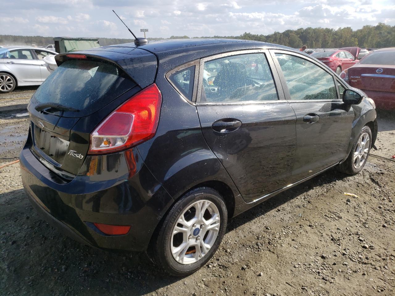 3fadp4ej5fm128770 3FADP4EJ5FM128770 2015 Ford Fiesta Se