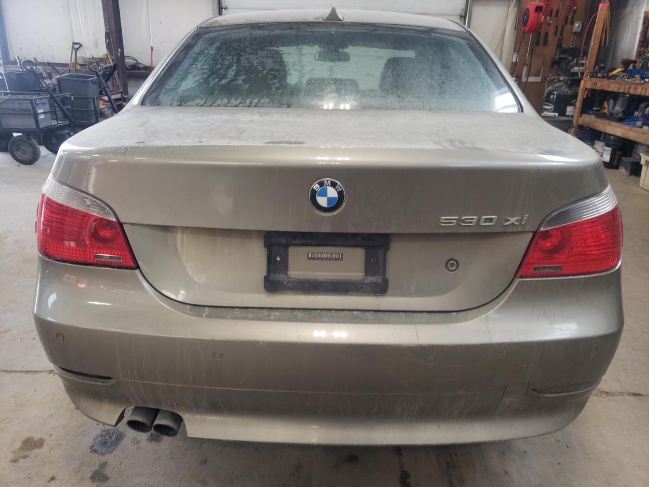 WBANF73577CU23720 2007 BMW 530 Xi