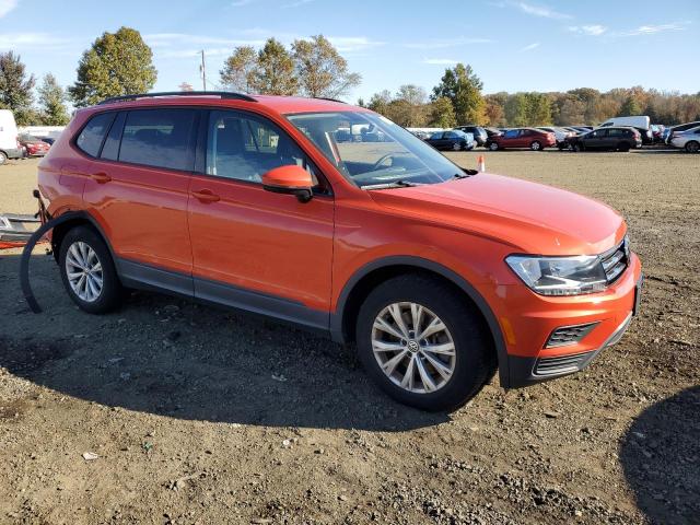 3VV0B7AX9KM140760 Volkswagen Tiguan S 4