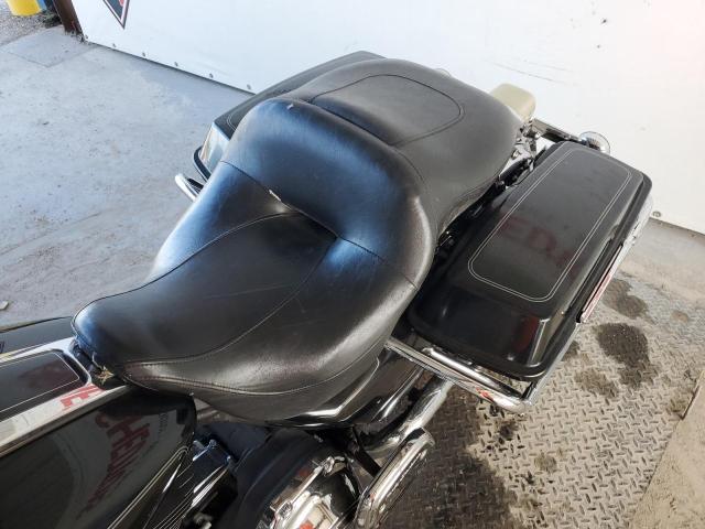 2010 HARLEY-DAVIDSON FLHTC - 1HD1FF416AB616881