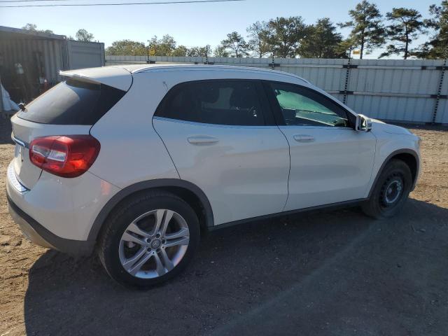 WDCTG4EB1HJ304710 Mercedes-Benz GLA 250