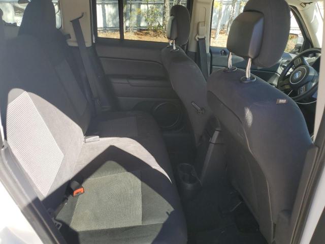 1C4NJRBB4FD225576 Jeep Patriot Sport