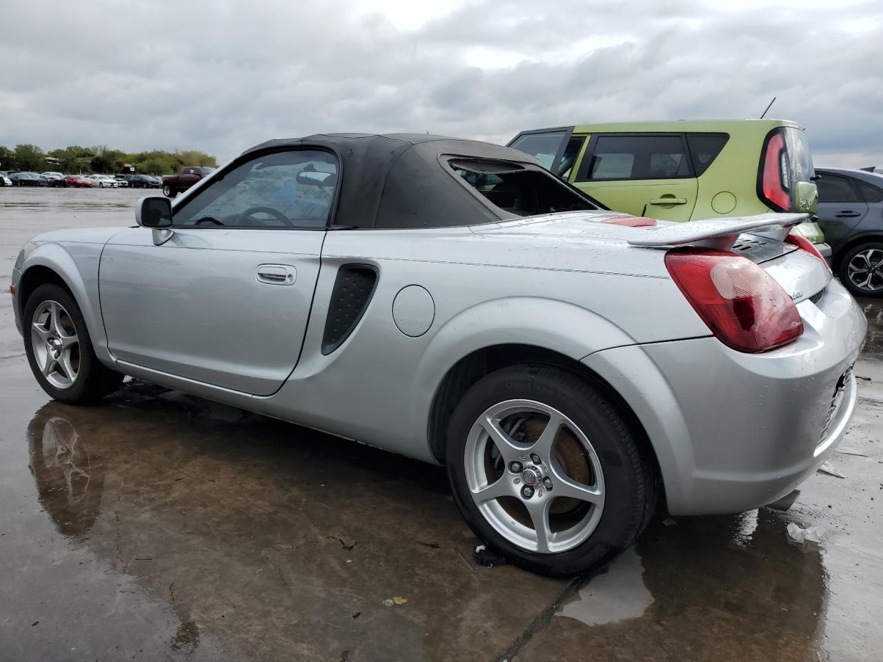 JTDFR320320052207 2002 Toyota Mr2 Spyder