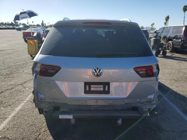 3VV3B7AX7KM128104 Volkswagen Tiguan SE 6