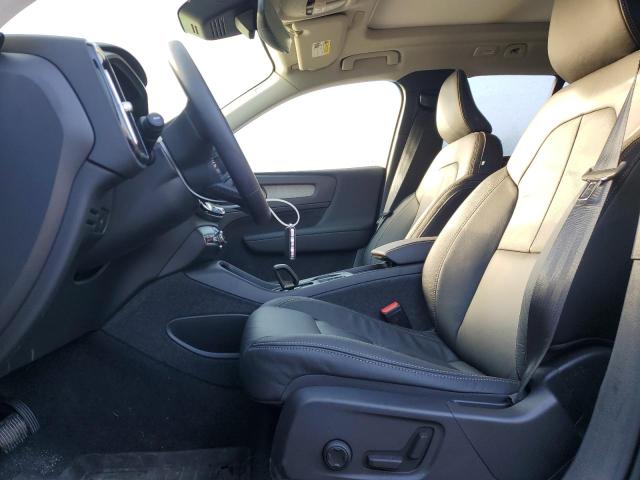 2024 VOLVO XC40 CORE - YV4L12UK7R2224575
