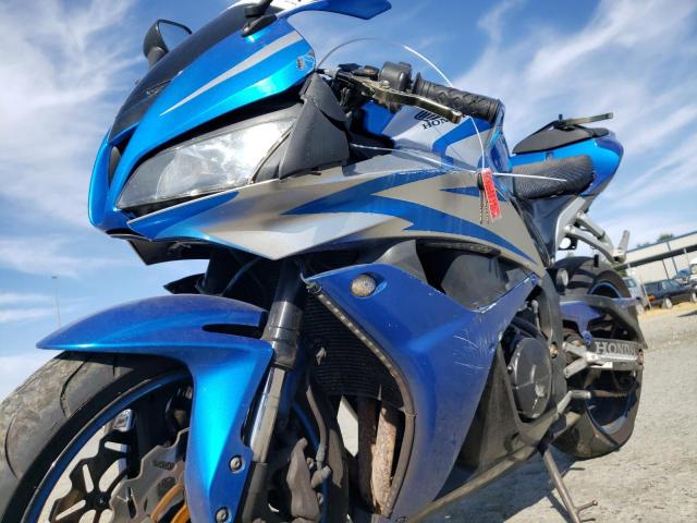 2007 HONDA CBR 600RR - JH2PC40087M009715