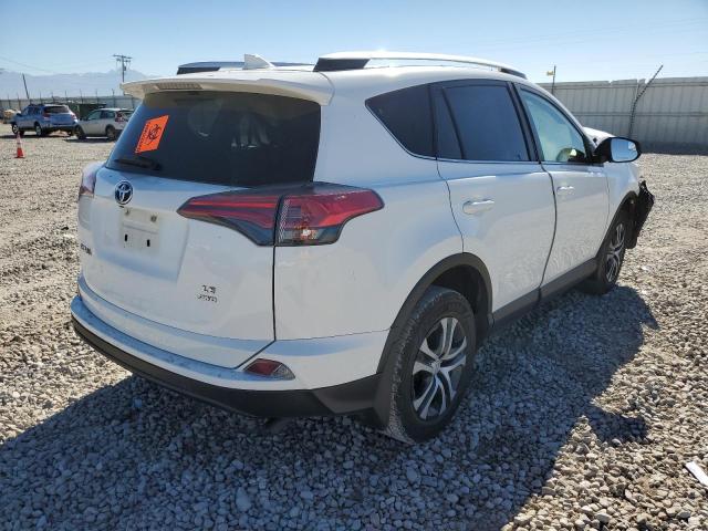 JTMBFREV6GJ098875 Toyota RAV4 LE