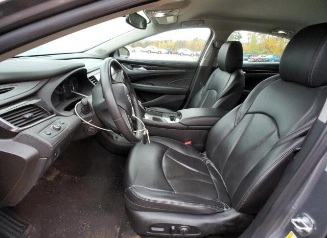 1G4ZP5SS4JU137785 Buick Lacrosse Essence