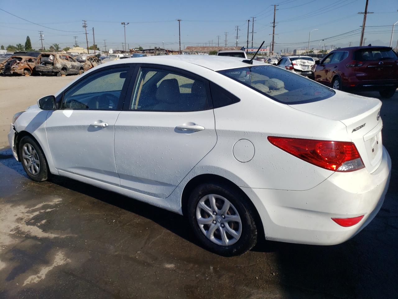 2013 Hyundai Accent Gls vin: KMHCT4AE4DU543464