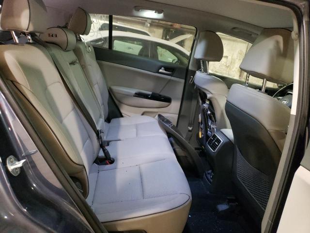 KNDPNCAC2J7421592 KIA Sportage Ex