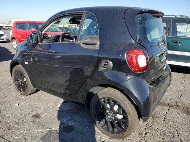 VIN WMEFJ9BA9KK370745 2019 Smart Fortwo no.2