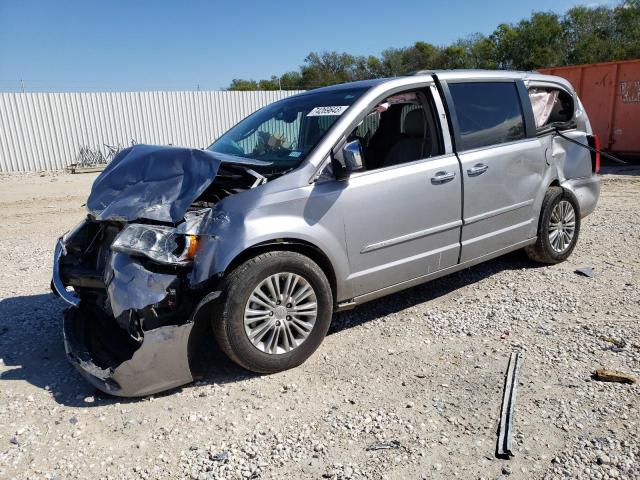 2016 Chrysler Town & Country Touring-L