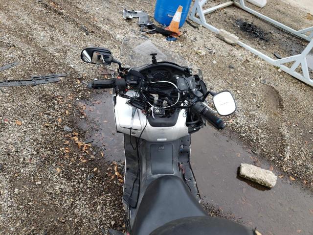 2004 HONDA FSC600 D JH2PF01164K200158