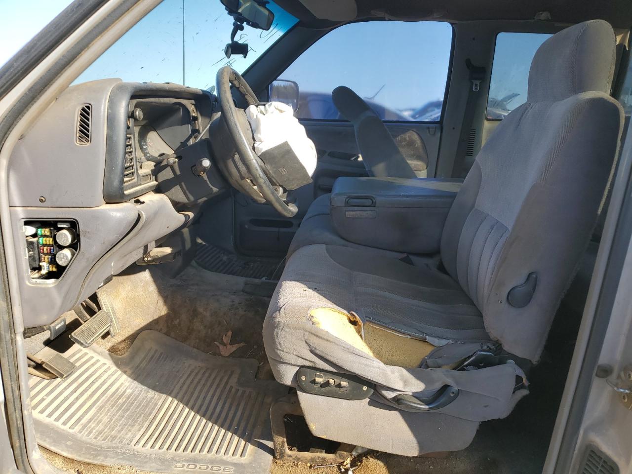 3B7HC13ZXVG832605 1997 Dodge Ram 1500