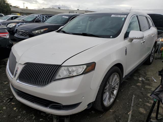 2014 Lincoln MKT 