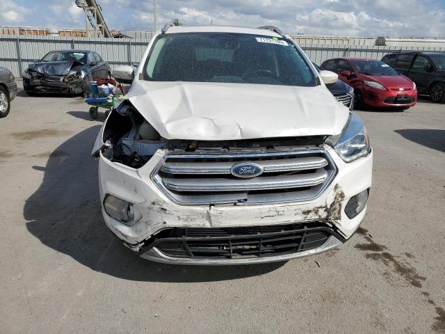 1FMCU9J97HUD66170 Ford Escape Titanium