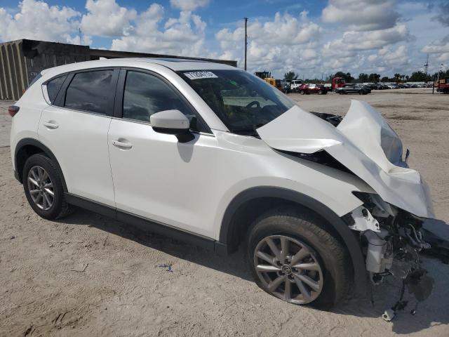 JM3KFBCMXN0560818 Mazda CX-5 Prefe  4