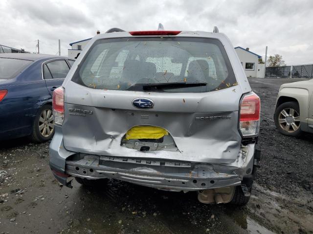  SUBARU FORESTER 2018 Сріблястий