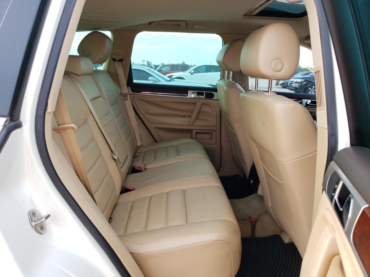 WVGFM77L89D037130 2009 Volkswagen Touareg 2 V6 Tdi