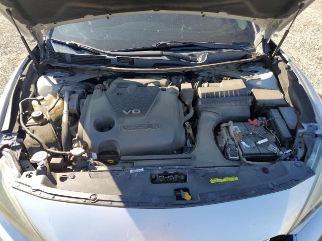 1N4AA6AP5GC375199 Nissan Maxima 3.5s