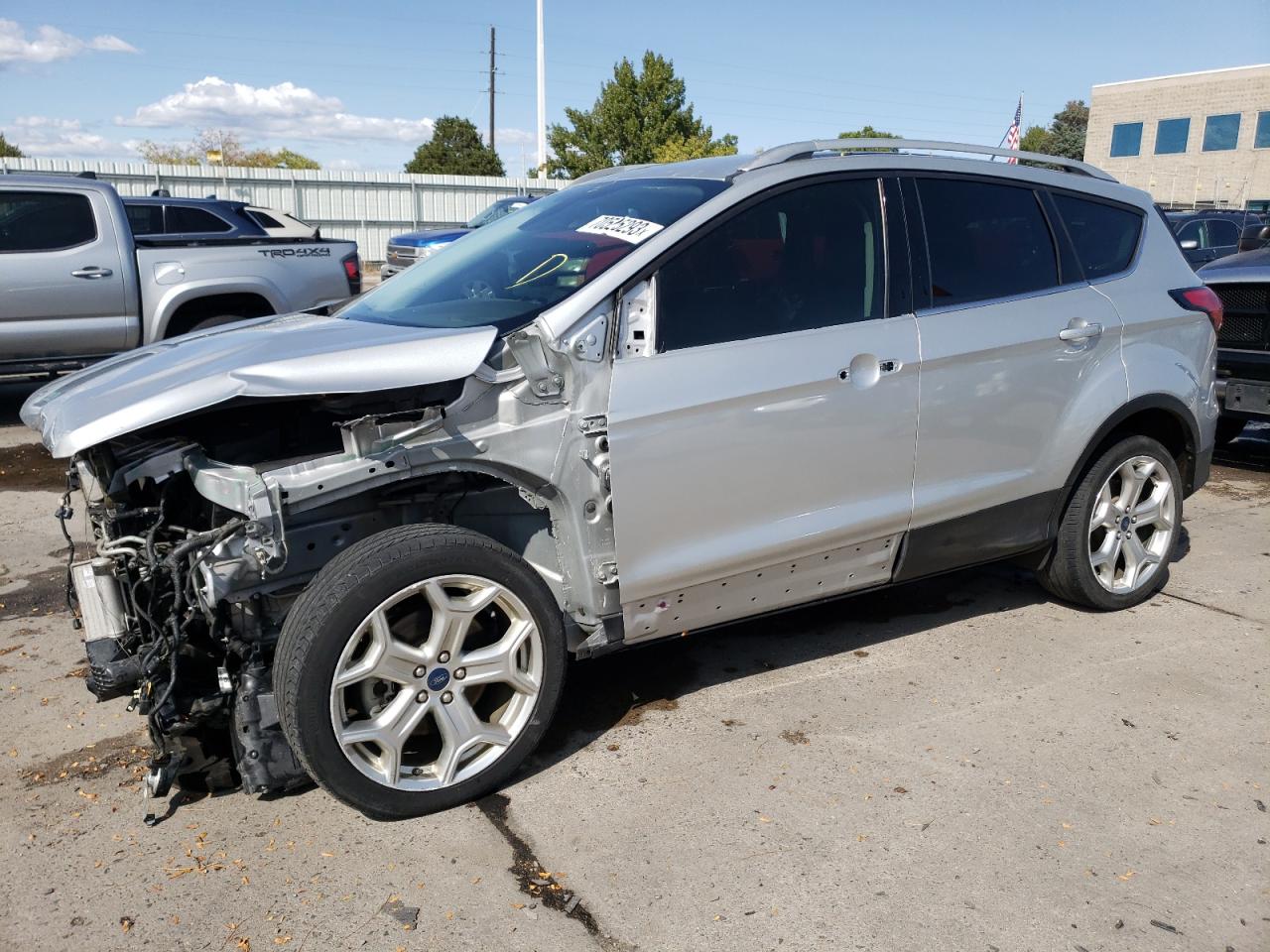 2019 Ford Escape Titanium vin: 1FMCU0J97KUA79236