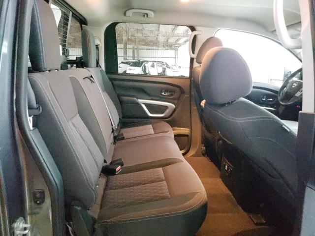 1N6AA1ED6NN102798 Nissan TITAN SV
