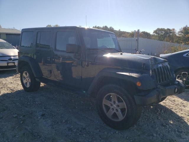 1C4BJWDG9GL316005 Jeep Wrangler Unlimited Sport