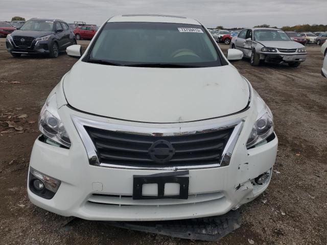 1N4AL3AP7FC421316 | 2015 NISSAN ALTIMA 2.5