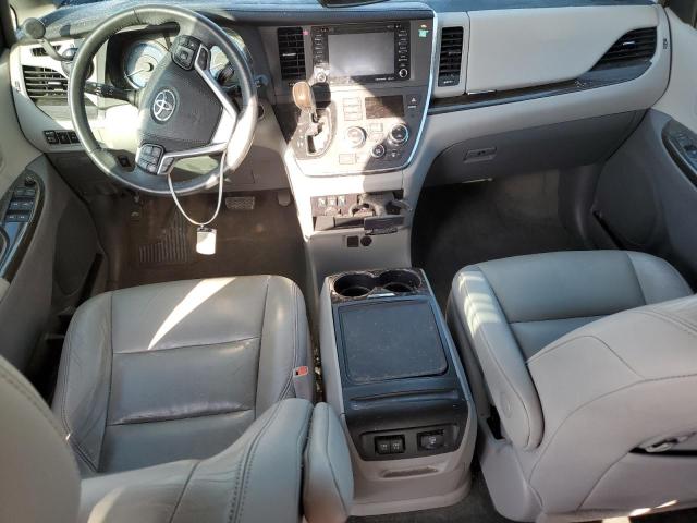 5TDYZ3DC4JS921862 Toyota SIENNA XLE