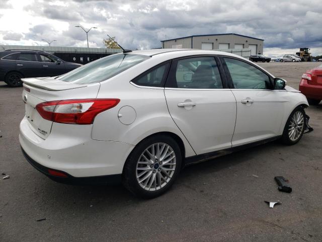 1FADP3J25EL192204 Ford Focus Titanium