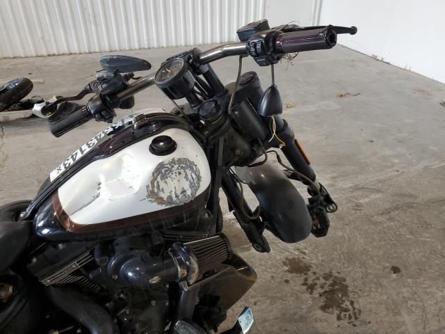 2017 HARLEY-DAVIDSON FXSE 1HD1TG915HB960798