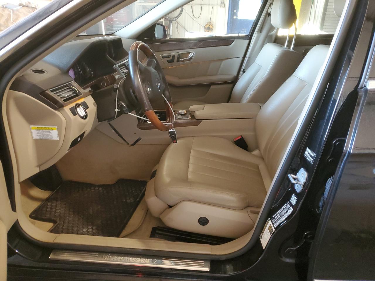 WDDHF8HBXAA091057 2010 Mercedes-Benz E 350 4Matic