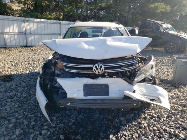 2015 VOLKSWAGEN TIGUAN S - WVGBV7AX1FW566409