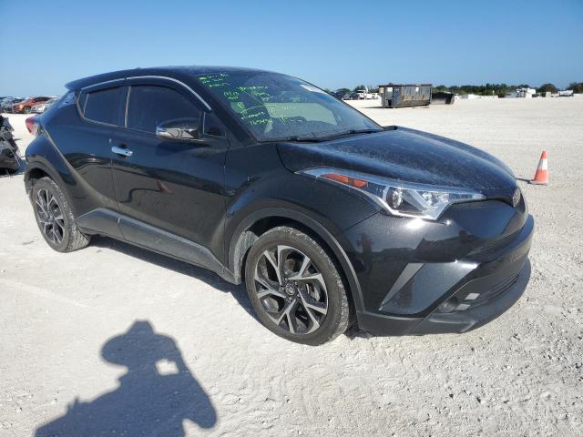 NMTKHMBX4KR100202 Toyota C-HR XLE 4