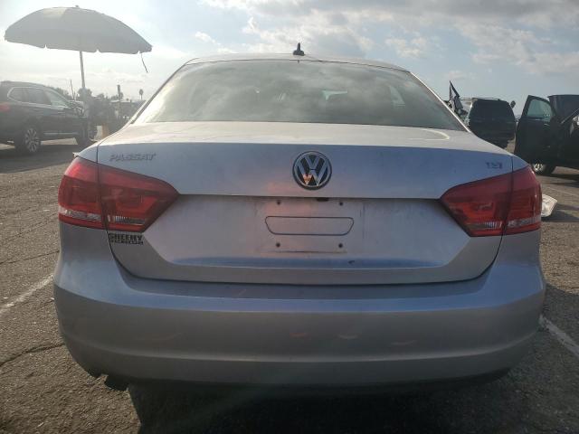 2015 VOLKSWAGEN PASSAT S - 1VWAT7A30FC103341