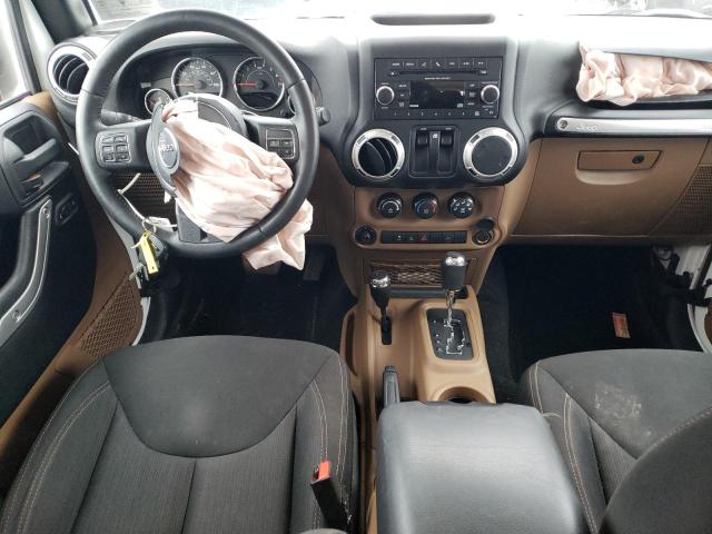 1C4AJWBG9GL220390 Jeep Wrangler Sahara