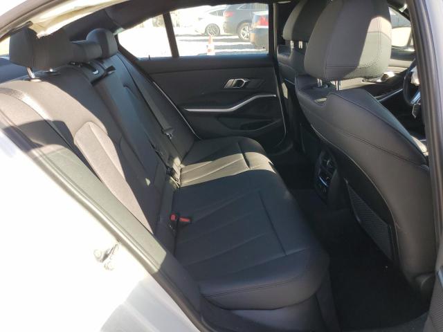 3MW5R1J05L8B29858 BMW 330I